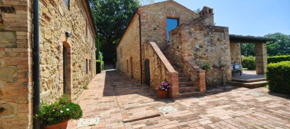 11 bedrooms House in Casole d'Elsa, Italy No. 193209 19