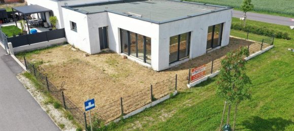 4 rooms Bungalow in Hornstein, Austria No. 154582 3