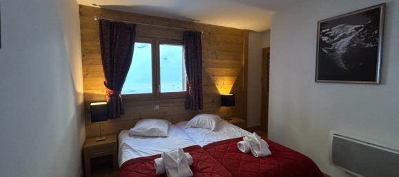 3 bedrooms Apartment in Montvalezan, France No. 1349 7