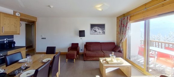 3 bedrooms Apartment in Montvalezan, France No. 1349 2