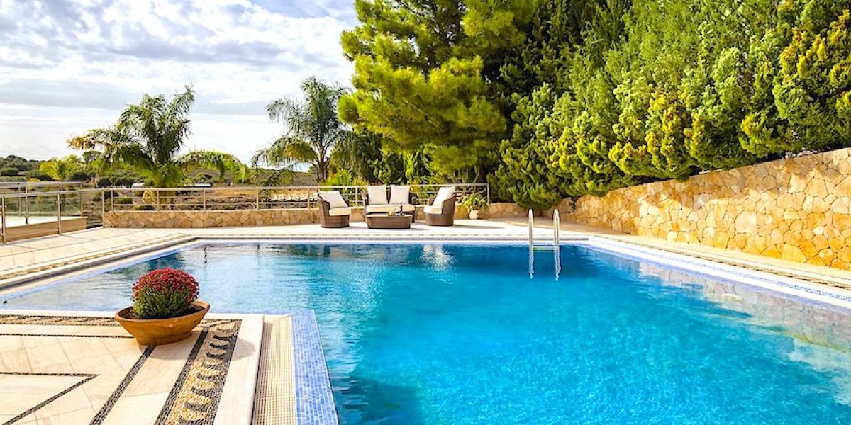 7 bedrooms Commercial property in Chania, Greece No. 225