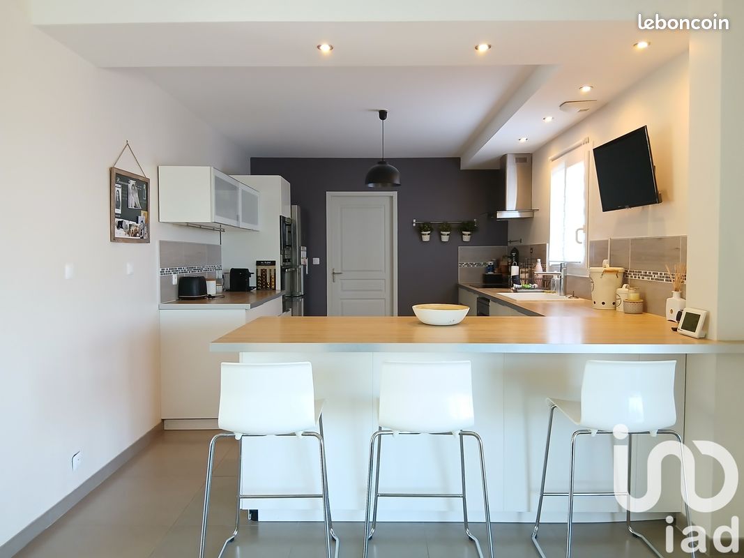 Casa T4 em Cheille, France N.º 332897