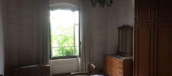 5 rooms Apartment in Radicondoli, Italy No. 196988 6