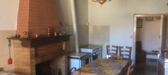 5 rooms Apartment in Radicondoli, Italy No. 196988 2