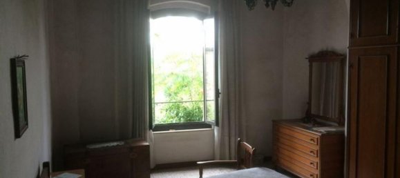 5 rooms Apartment in Radicondoli, Italy No. 196988 10