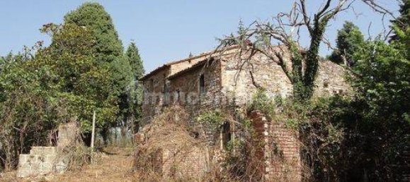 12 bedrooms House in Fratta Todina, Italy No. 68384 6