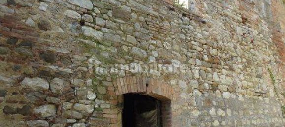 12 bedrooms House in Fratta Todina, Italy No. 68384 10