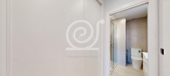 Apartamento de 3 dormitorios en La Coruña, Spain No. 137186 15
