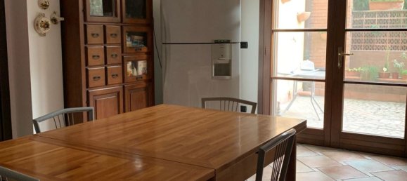 9 rooms Villa in Ferrara, Italy No. 113967 3