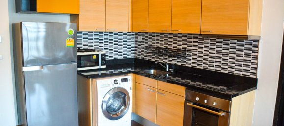 3 bedrooms Condo in Bangkok, Thailand No. 7105 7