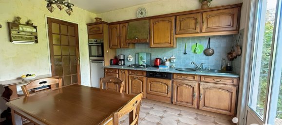 Дом с 4 спальнями в Мёлан-ан-Ивелин, Франция № 324910 4