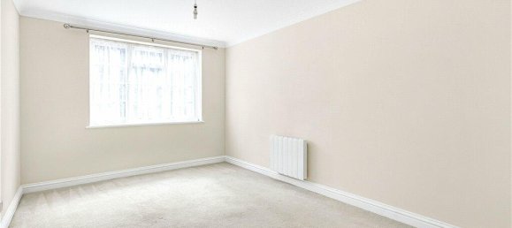 3 bedrooms Apartment in Surrey, United Kingdom No. 8587 10