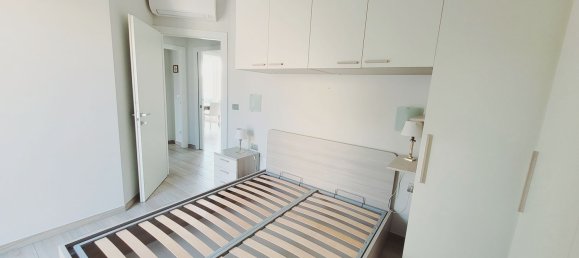 4-salle Appartement à San Bartolomeo al Mare, Italy No. 36591 6