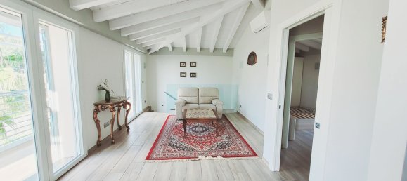 4-salle Appartement à San Bartolomeo al Mare, Italy No. 36591 35
