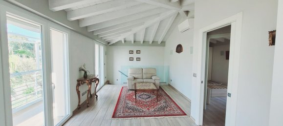 4-salle Appartement à San Bartolomeo al Mare, Italy No. 36591 42