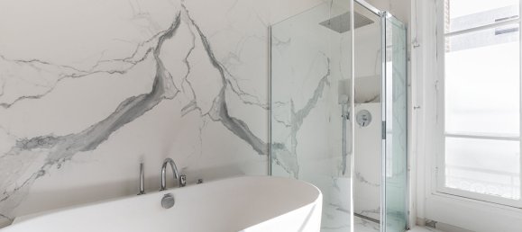 5 bedrooms Duplex in Paris, France No. 352904 9