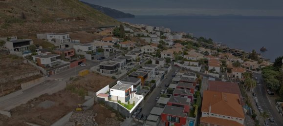 Дом с 3 спальнями в Фуншал, Португалия № 25060 31