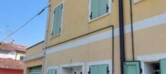 Apartamento de 3 divisões em Concordia sulla Secchia, Italy N.º 193945 11