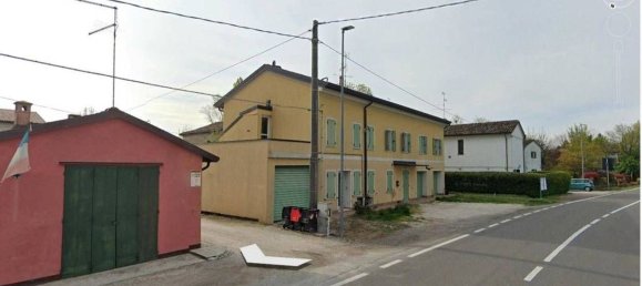 Apartamento de 3 divisões em Concordia sulla Secchia, Italy N.º 193945 9