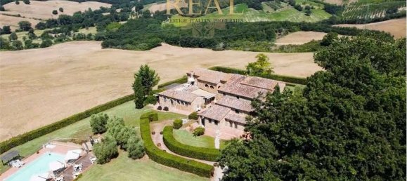 18 bedrooms House in Casole d'Elsa, Italy No. 195269 8