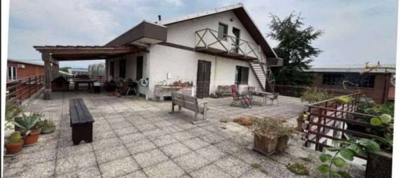 4 Schlafzimmer Wohnung in Alpignano, Italy, Nr. 280845 3
