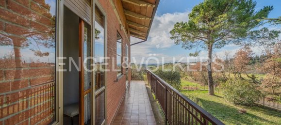 6 bedrooms House in Perugia, Italy No. 68800 16