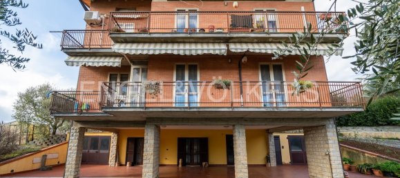 6 bedrooms House in Perugia, Italy No. 68800 19