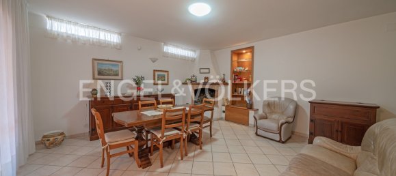 6 bedrooms House in Perugia, Italy No. 68800 13