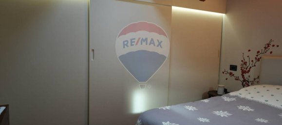 5-Zimmer Haus in Paderno Dugnano, Italy, Nr. 34098 12