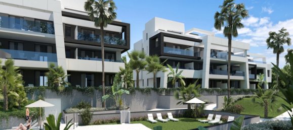 Apartamento de 2 dormitorios en Estepona, Spain No. 2499 6