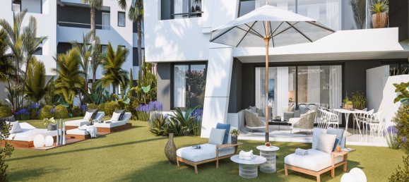 Apartamento de 2 dormitorios en Estepona, Spain No. 2499 18