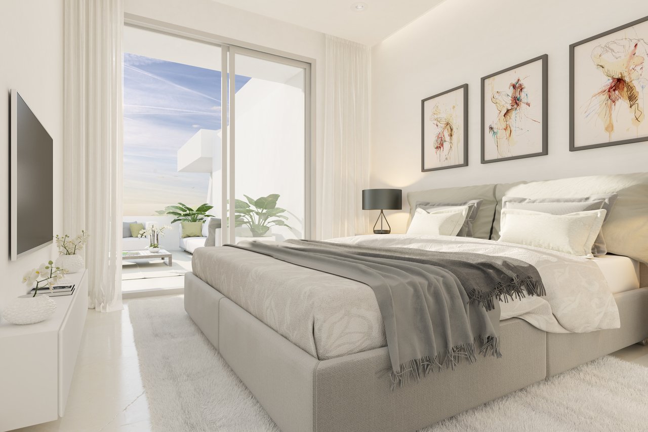Apartamento de 2 dormitorios en Estepona, Spain No. 2499