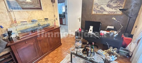 4 bedrooms Apartment in Rome, Italy No. 215977 27