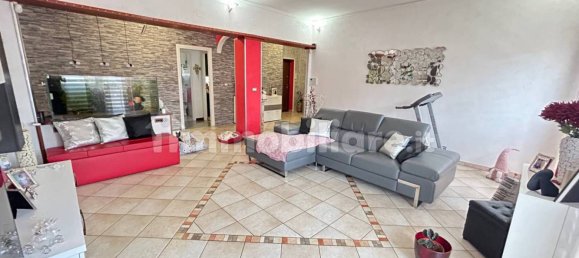 4 bedrooms Apartment in Rome, Italy No. 215977 13