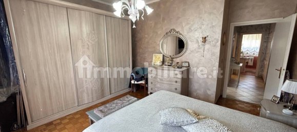 4 bedrooms Apartment in Rome, Italy No. 215977 22
