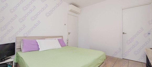 2 bedrooms Apartment in Milan, Italy No. 294595 6