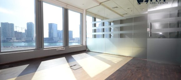 98.3m² Office in Business Bay, UAE No. 16147 3