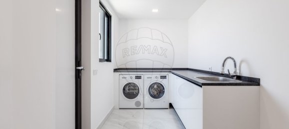 4 bedrooms House in Alvor, Portugal No. 181004 9