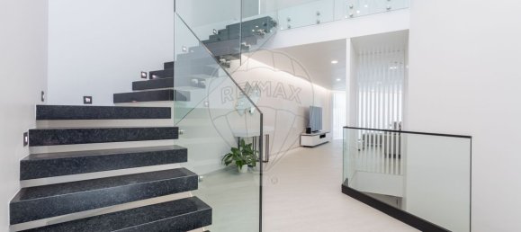 4 bedrooms House in Alvor, Portugal No. 181004 2