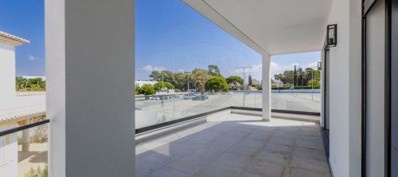 4 bedrooms House in Alvor, Portugal No. 181004 25