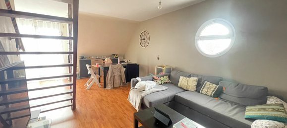 Дуплекс с 2 спальнями в Ла Мезьер, Франция № 195758 2