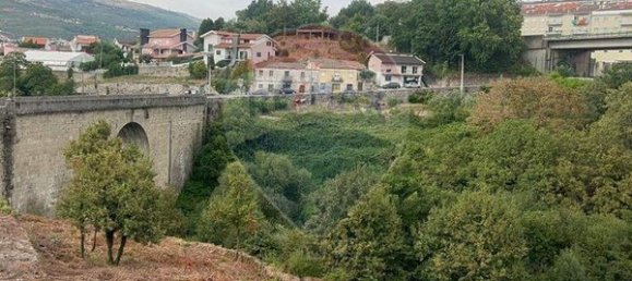 3 bedrooms House in Vila Real, Portugal No. 184324 7