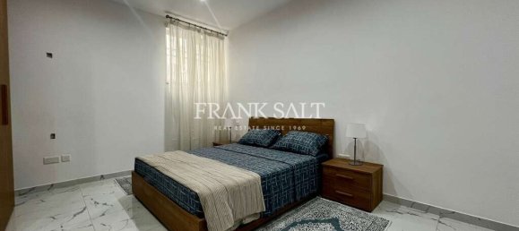 2 bedrooms Maisonette in Sliema, Malta No. 11610 10