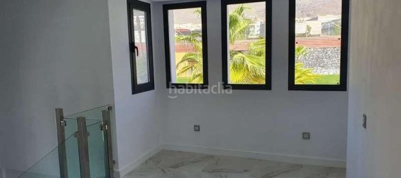 5 bedrooms Villa in Adeje, Spain No. 26116 32