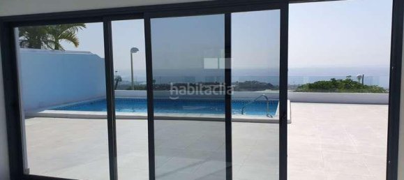 5 bedrooms Villa in Adeje, Spain No. 26116 6