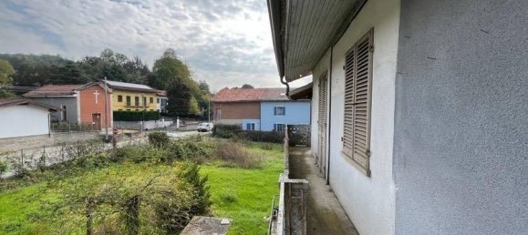 8-Zimmer Haus in Casalborgone, Italy, Nr. 143816 19