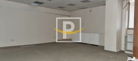 470.5m² Shop in Sheikh Zayed Road, UAE No. 5976 17