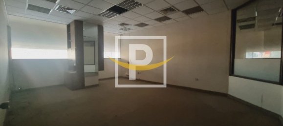 470.5m² Shop in Sheikh Zayed Road, UAE No. 5976 6