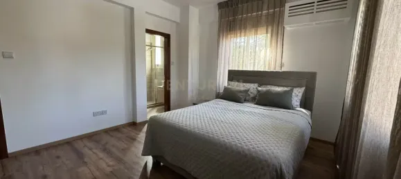 5 chambres Villa à Pyrgos, Cyprus No. 3893 11