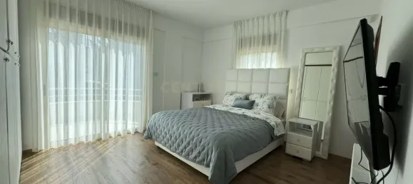 5 chambres Villa à Pyrgos, Cyprus No. 3893 13